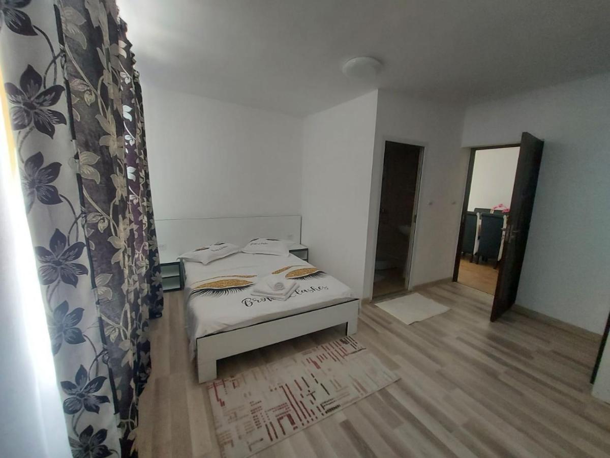 Casa De Vacanta Maga 두보바 외부 사진